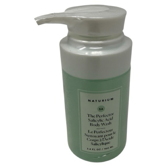 Naturium The Perfector Salicylic Acid Body Wash - Picture 2 of 7